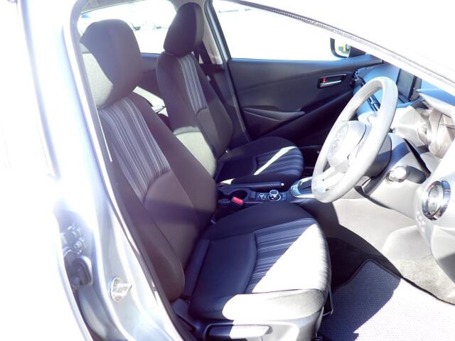 �t�����g�V�[�g�A��ԗǍD�ň��S�ł��B�傫�ȉ�����Ȃ����S�ł�