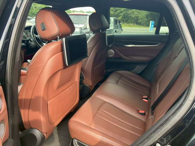 �C�ɂȂ邨�Ԃ�����܂�����E�̓d�b�ԍ����璼�ڂ��X�ɂ��₢���킹���������B�x�����@����ԗ����A��Ԃ܂łȂ�ł������������Ē����܂��B�X�^�b�t�ꓯ���A�����҂����Ă���܂��B