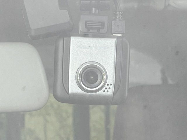 �y�h���C�u���R�[�_�[�z���S�E���S�ȃJ�[���C�t�ɕK�{�̃h���C�u���R�[�_�[�𑕔�!���s���͂������A������^�]�⎖�̂ɑ��������ۂ̏󋵂��f���ŋL�^���A����̃��X�N�ɔ����܂��B