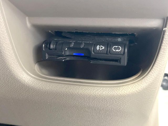 【ETC】高速道路の料金所をストレスなく通過!話題のスポットやサービスエリアに多い「スマートIC」利用時は必須のアイテムです。当店でセットアップを実施、ご納車当日からすぐにご利用いただけます!