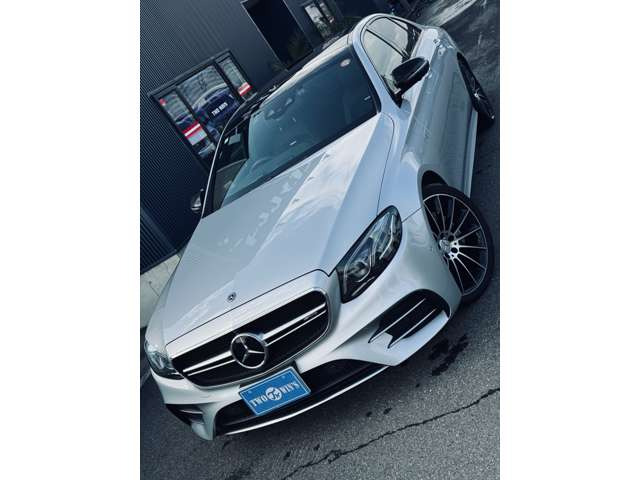 EクラスAMG E43 4マチック 4WD