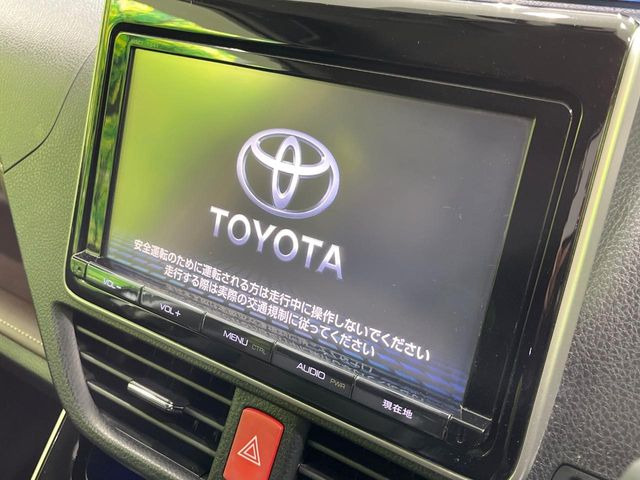 �y���ʃi�r�z�l�C�̑�^9�C���`�i�r�𑕔��B���݊��̂�����ʂ̓C���p�N�g��!�i�r���p���̃}�b�v�\���͌��₷���A�e���r��DVD�͗Տꊴ���A�b�v!�����̃h���C�u���O�b�Ɗy�����Ȃ�܂���