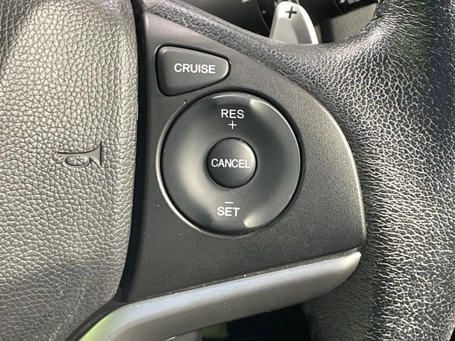 �y�N���[�Y�R���g���[���z�������H�����N���N���s�B�A�N�Z���𗣂��Ă���葬�x�ő��s���ł��A�������^�]���̕��S���y��!�����E�������ȒP�ȃX�C�b�`����Œ����ł��܂��B