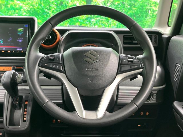 �y�����v�����X�e�A�����O�z�㎿�Ȋv���g�p���邱�ƂŁA��ɂ����������݂ƂĂ��^�]���₷���n���h���ł���