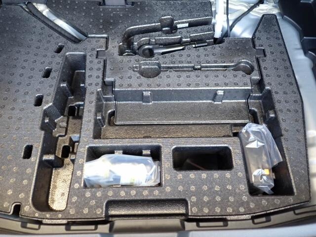 �p���N�C���L�b�g���t���Ă܂�.