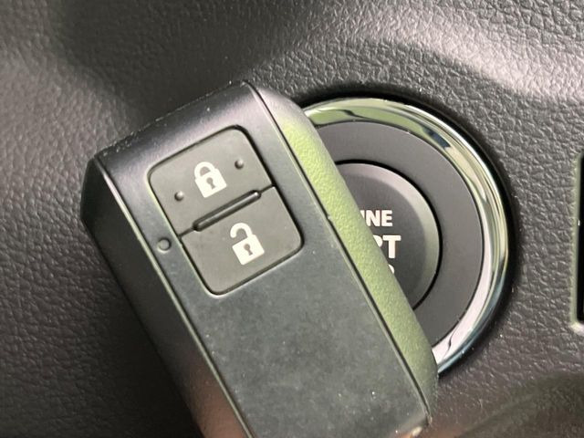 �y�L�[�t���[�V�X�e���z�J�o����|�P�b�g�ɓ��ꂽ�܂܂ł��h�A�̎{���E�������\�ȃX�}�[�g�L�[�𑕔��B�G���W���̃I���E�I�t�����J�M�����o���K�v����������Ƃ��Ă��֗��ł���