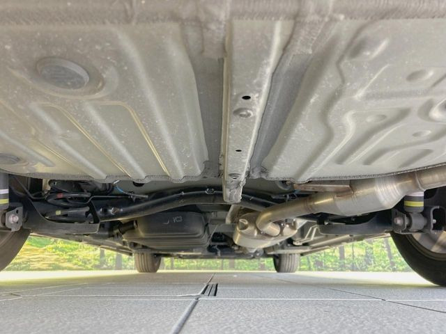 下回りがきれいなうちに、防錆加工の施工がオススメ。降雪地域はもちろん、沿岸部にお住いの方や、趣味でマリン・ウィンタースポーツをされる方に大変好評いただいております。