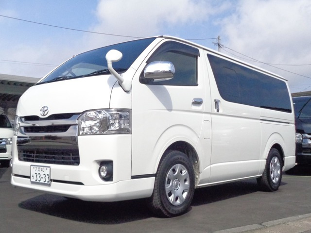 ハイエースバン