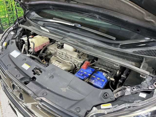 親切・丁寧な専門メカニックスタッフが応対!・車検・点検整備・事故等の修理などアフターサービスも安心。お車のカスタマイズもネクステージのサービススタッフまでご相談ください!