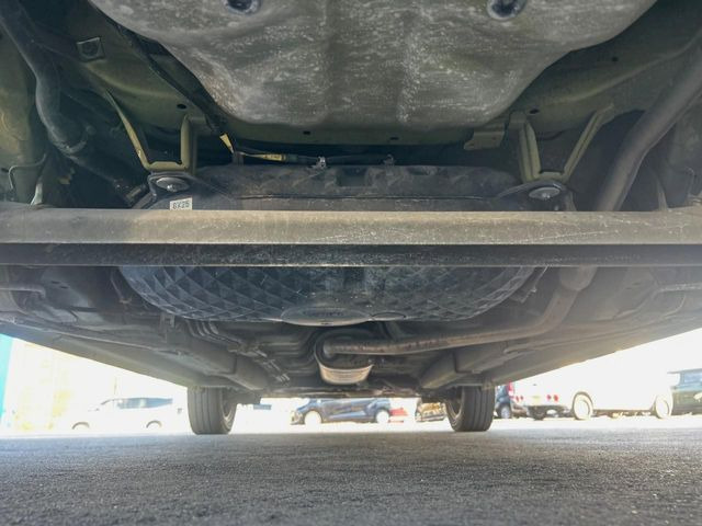 下回りがきれいなうちに、防錆加工の施工がオススメ。降雪地域はもちろん、沿岸部にお住いの方や、趣味でマリン・ウィンタースポーツをされる方にご好評いただいております。