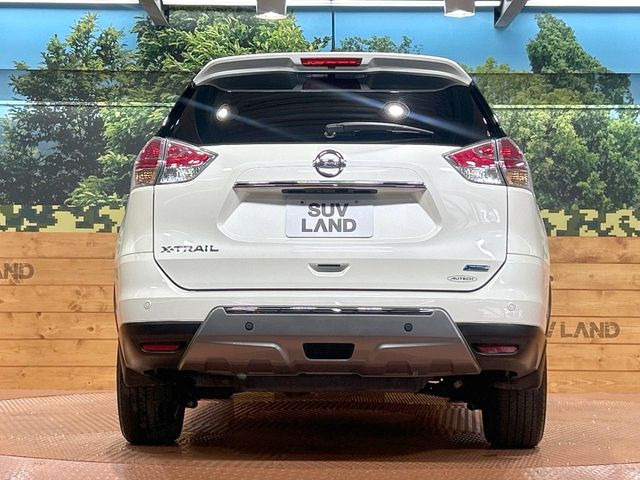 安心の最長10年・走行無制限保証(有償)をご用意。保証内容も充実はもちろん、無料点検&オイル交換や、年中無休の全国・24時間ロードサービスも付帯されておりますのでご安心下さい。