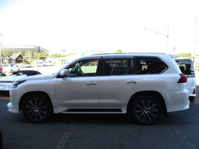 TRD Fエアロ&グリル・純正ナビ・フルセグ・全方位M・SR・黒革ベンチレーション&ヒーター・純正21AW・HUD・COO LBOX・前後ドラレコ・ETC2.0・Pバックドア・パドルシフト・AC100V/1500W・PCS・LCC・LDA・BSM