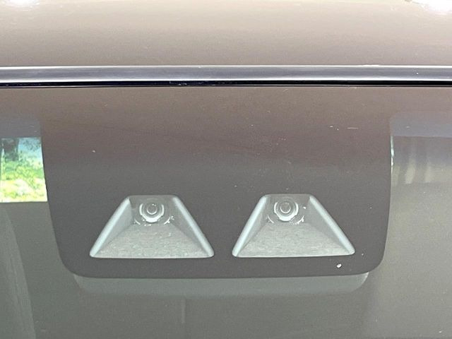 �y�X�}�[�g�A�V�X�g�V�z���s���ɑO���̎ԗ�����F�����A�Փ˂������Ȏ��͌x��ƃu���[�L�ŏՓˉ���Ɣ�Q�y�����A�V�X�g�B�����S�Ƀh���C�u�����y���݂��������܂��B