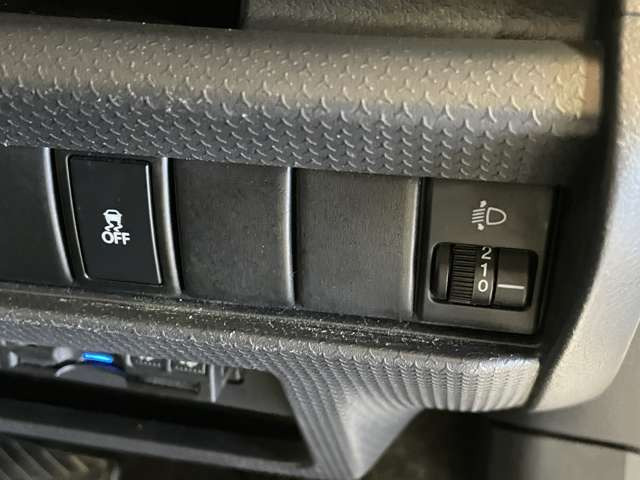 お車の機能や安全装備に関して気になる方は、ぜひ一度ご来店ください!その場でスタッフがご説明可能です!