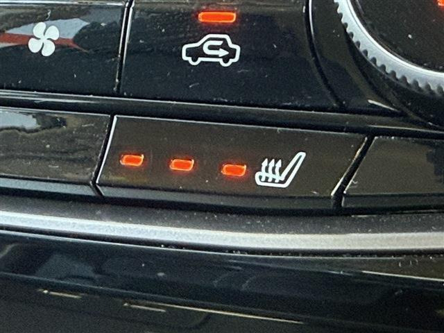 こだわりがあってなかなか気に入ったお車がないそこのお客様!全国のオークションからピッタリの1台を探すことが可能です。ぜひ一度お問い合わせください。