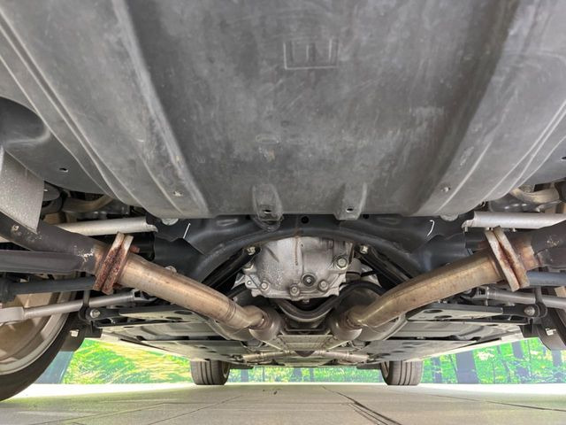 下回りがきれいなうちに、防錆加工の施工がオススメ。降雪地域はもちろん、沿岸部にお住いの方や、趣味でマリン・ウィンタースポーツをされる方にご好評いただいております。