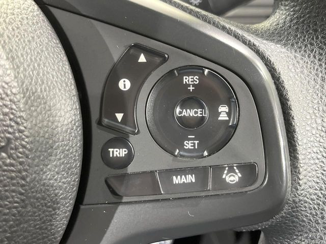 �y�A�_�v�e�B�u�N���[�Y�R���g���[���z�������H�ł̒��������s���y��!!�����ő��x��ۂN���[�Y�R���g���[�����A�Փˌy���V�X�e���ƘA�g���A�O���̎ԗ������m���ĎԊԂ�ۂ悤�ɑ��x���߂��Ă���܂�!!