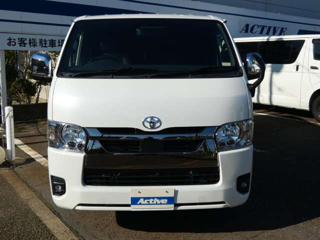 ハイエースバン