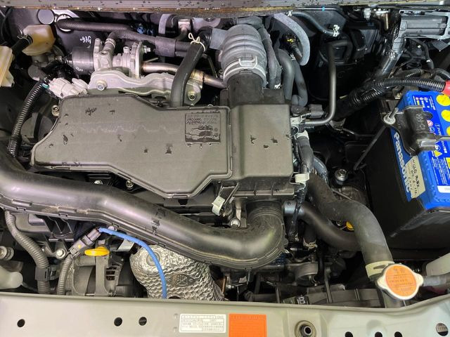 親切・丁寧な専門メカニックスタッフが応対!・車検・点検整備・事故等の修理などアフターサービスも安心。お車のカスタマイズもネクステージのサービススタッフまでご相談ください!