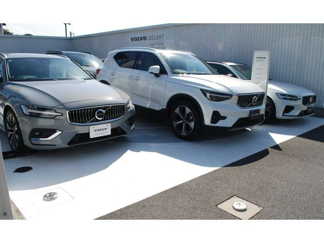 XC60リチャージ アルティメット T6 AWD PHEV 4WD