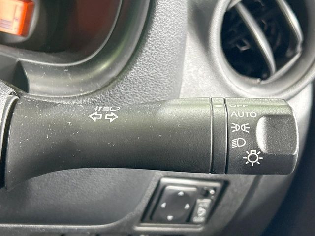 �y�I�[�g���C�g�z����̖��邳�ɉ����Ď����Ńw�b�h���C�g�̓_���E�������ł���@�\�ł�!���C�g�̕t���Y��E�����Y��Ȃǂ������Ȃ�A�J�̓���[���̑��s�����S!�g���l���ʉߎ����֗��ł��ˁ�