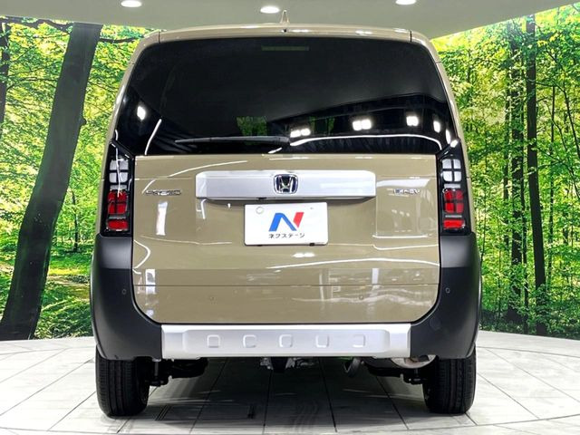 安心の最長10年・走行無制限保証(有償)をご用意。保証内容も充実はもちろん、無料点検&オイル交換や、年中無休の全国・24時間ロードサービスも付帯されておりますのでご安心下さい。