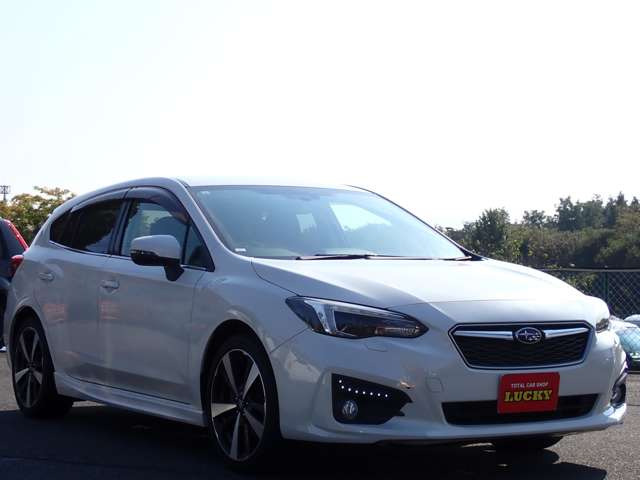 インプレッサスポーツ2.0 i-S アイサイト 4WD