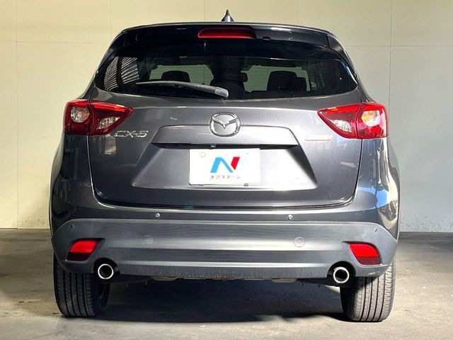 安心の最長10年・走行無制限保証(有償)をご用意。保証内容も充実はもちろん、無料点検&オイル交換や、年中無休の全国・24時間ロードサービスも付帯されておりますのでご安心下さい。