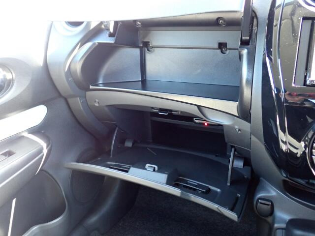 ���[�����Ղ�O���[�u�{�b�N�X�B