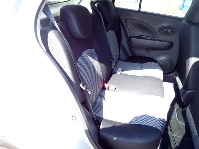 リヤシートになります。ぜひご来店頂き、状態をご確認ください。