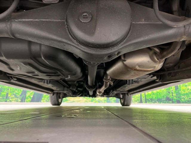 下回りがきれいなうちに、防錆加工の施工がオススメ。降雪地域はもちろん、沿岸部にお住いの方や、趣味でマリン・ウィンタースポーツをされる方にご好評いただいております。