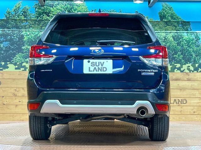 安心の最長10年・走行無制限保証(有償)をご用意。保証内容も充実はもちろん、無料点検&オイル交換や、年中無休の全国・24時間ロードサービスも付帯されておりますのでご安心下さい。