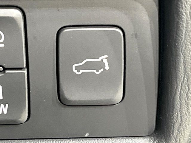 �y�p���[�o�b�N�h�A�z�X�}�[�g�L�[��^�]�Ȃ̃{�^�������������Ń��A�Q�[�g�������ŊJ���܂�!�ו��������Ă��鎞��A�����ʒu�ɂ���o�b�N�h�A��߂�ۂɕ֗��ȋ@�\�ł���