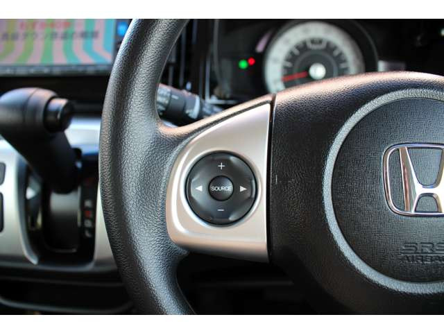 �X�e�A�����O�X�C�b�`