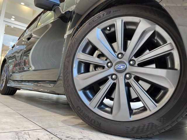 �y����18�C���`�A���~�z�C�[���z�O�ςɃ}�b�`���������A���~�z�C�[���𑕒����Ă���܂��B�e��ЊO�A���~�z�C�[����A�X�^�b�h���X�^�C�����戵�����Ă���܂��B���񂲑��k����������