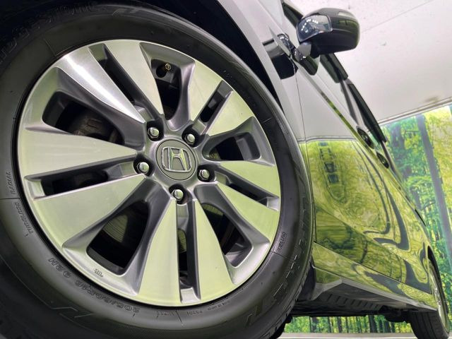 �y����16�C���`�A���~�z�C�[���z�O�ςɃ}�b�`���������A���~�z�C�[���𑕒����Ă���܂��B�e��ЊO�A���~�z�C�[����A�X�^�b�h���X�^�C�����戵�����Ă���܂��B���񂲑��k����������