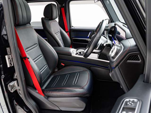 ���X�͍����A���Ԑ��X�����炱�������ɗ͂����Ă��܂��B�J�X�^���˗��͂��Ƃ��e��R�[�f�B���O��Ƃ�Ԍ������ȂǁA���������̂��q�l���炨�₢���킹������A���p���𒸂��Ă���܂��B