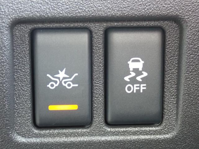 横滑防止機能、衝突回避軽減ブレーキ付きで、より安全にドライブをお楽しみいただけます♪