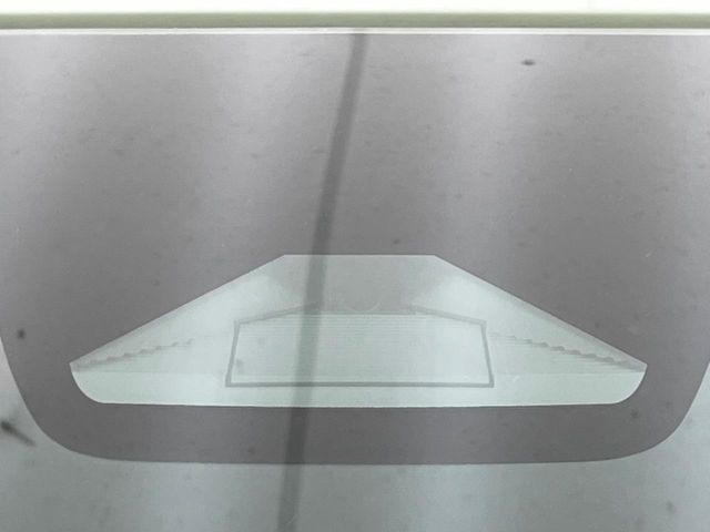 �y�z���_�Z���V���O�z���s���ɑO���̎ԗ�����F�����A�Փ˂������Ȏ��͌x��ƃu���[�L�ŏՓˉ���Ɣ�Q�y�����A�V�X�g�B�����S�Ƀh���C�u�����y���݂��������܂��B