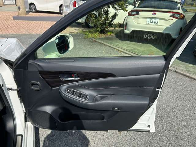 ���͂₢�E�����E���S�̎Ԍ��̑S���`�F�[���y�A�b�v���Ԍ��z�����X�ł����^�A�ǎw�薯�ԎԌ��H��𕹐݂��Ă��܂���