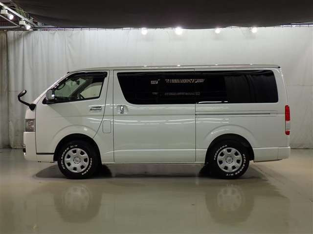 ハイエースバン