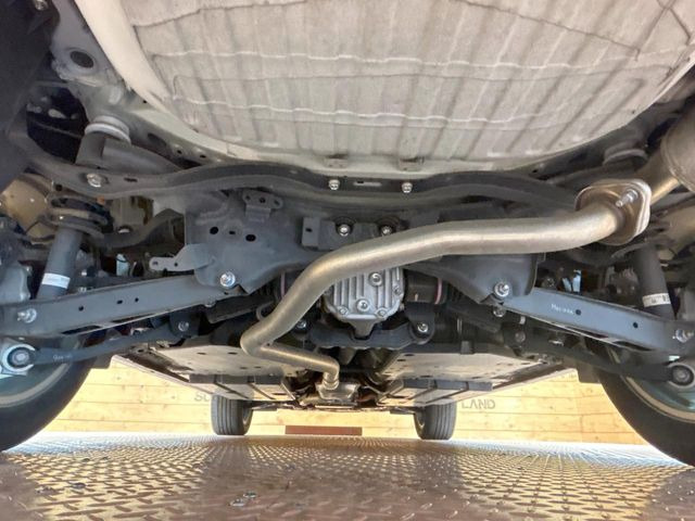 下回りがきれいなうちに、防錆加工の施工がオススメ。降雪地域はもちろん、沿岸部にお住いの方や、趣味でマリン・ウィンタースポーツをされる方にご好評いただいております。