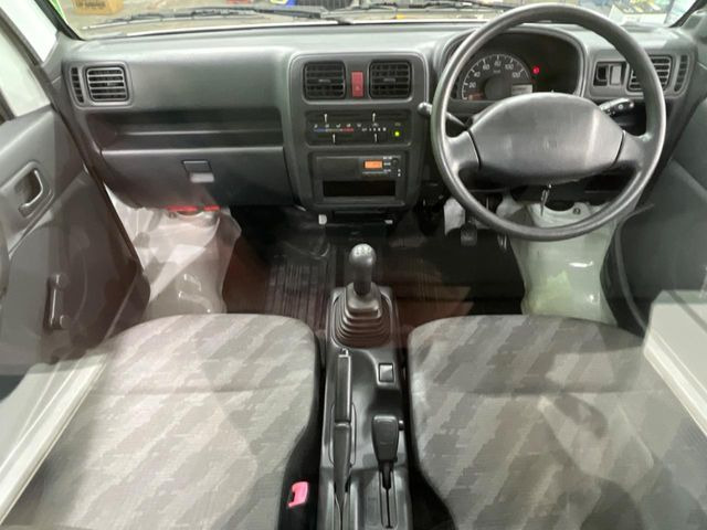 �O���[�v���݌ɐ���30,000��!!�S���̌n��X���烁�[�J�[�E�Ԏ��킸���Љ�o����̂ŁA���Ȃ��Ƀs�b�^���̂��Ԃ�������͂��ł���܂��͂��₢���킹��������