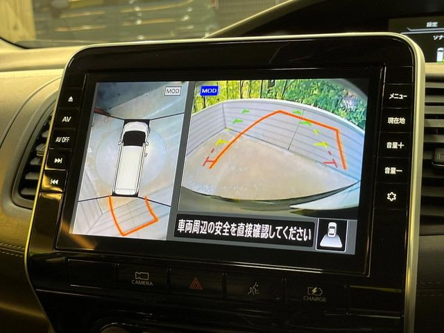 �y�A���E���h�r���[���j�^�[�z��p�̃J�����ɂ��A�ォ�猩���낵���悤�Ȏ��_��360�x�N���}�̎��͂��m�F���邱�Ƃ��ł��܂������p�������m�F���₷���A�����ꏊ�ł̐؂�Ԃ��⒓�Ԃ��X���[�Y�ɍs���܂��B