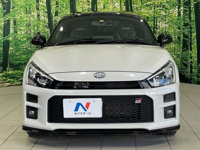 ���Ђł́A�S�ԁw�C�����Ȃ��x�̂��Ԃ̂ݎ�舵���Ă���܂��B��C�o�C���[�ɂ�錵�I�����d����̌�A���Ɍ�̎ԗ��`�F�b�N���s���A�l�N�X�e�[�W���F�肵�����i���Ȓ��ÎԂ����񋟂��Ă���܂��B