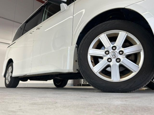 �y����16�C���`�A���~�z�C�[���z�O�ςɃ}�b�`���������A���~�z�C�[���𑕒����Ă���܂��B�e��ЊO�A���~�z�C�[����A�X�^�b�h���X�^�C�����戵�����Ă���܂��B���񂲑��k����������