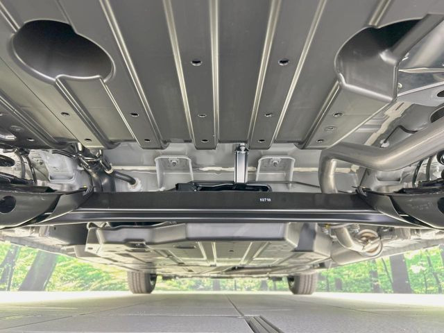 下回りがきれいなうちに、防錆加工の施工がオススメ。降雪地域はもちろん、沿岸部にお住いの方や、趣味でマリン・ウィンタースポーツをされる方にご好評いただいております。