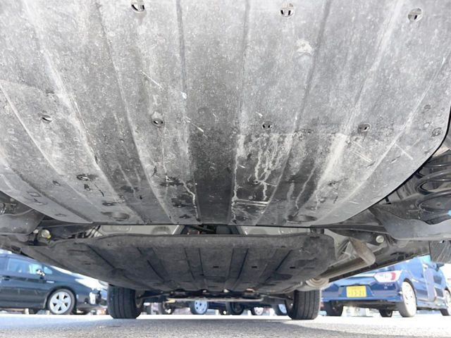 ����肪���ꂢ�Ȃ����ɁA�h�K���H�̎{�H���I�X�X���B�~��n��͂������A���ݕ��ɂ��Z���̕���A��Ń}�����E�E�B���^�[�X�|�[�c���������ɂ��D�]���������Ă���܂��B