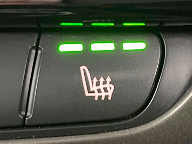 ���t�����g�V�[�g�q�[�e�B���O:�^�]�ȁE����ȋ��ɎO�i�K�Œ��߂��\�ȃV�[�g�q�[�^�[�𑕔����Ă���܂��B�G�߂��킸���K�ɂ��g�p���������܂��B