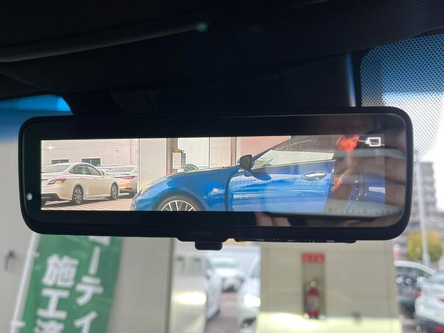 �y�f�W�^���C���i�[�~���[�z��Ȃ̑傫�ȉו��⓯��҂Ō�����m�F���Â炢���ł����S!�J�������B�e�����ԗ�����̉f�������[���~���[���ɕ\���B�N���A�Ȏ��E�ŏ󋵂̊m�F���\�ł�!